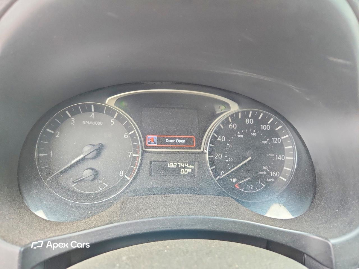 Nissan Altima 2015