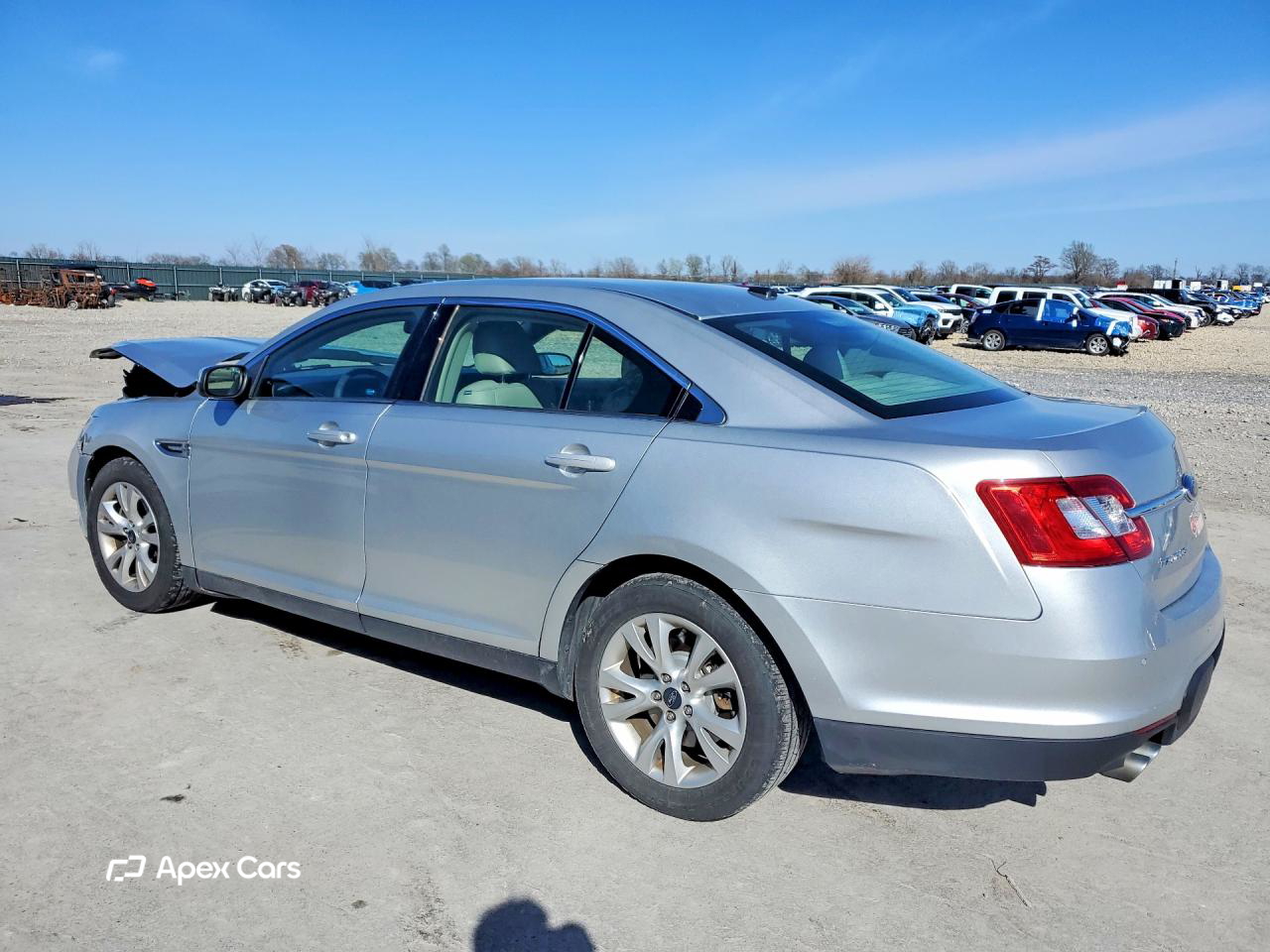 Ford Taurus 2011