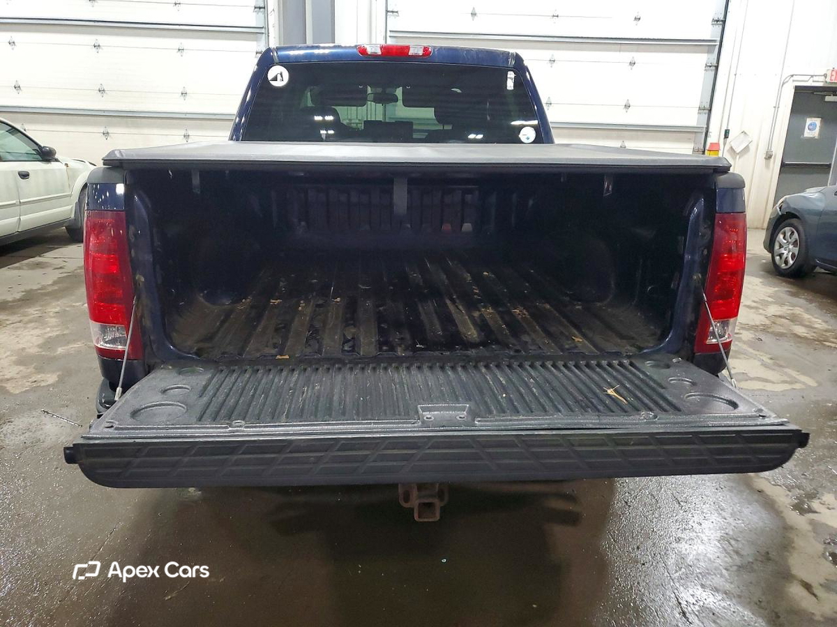 GMC Sierra 2010