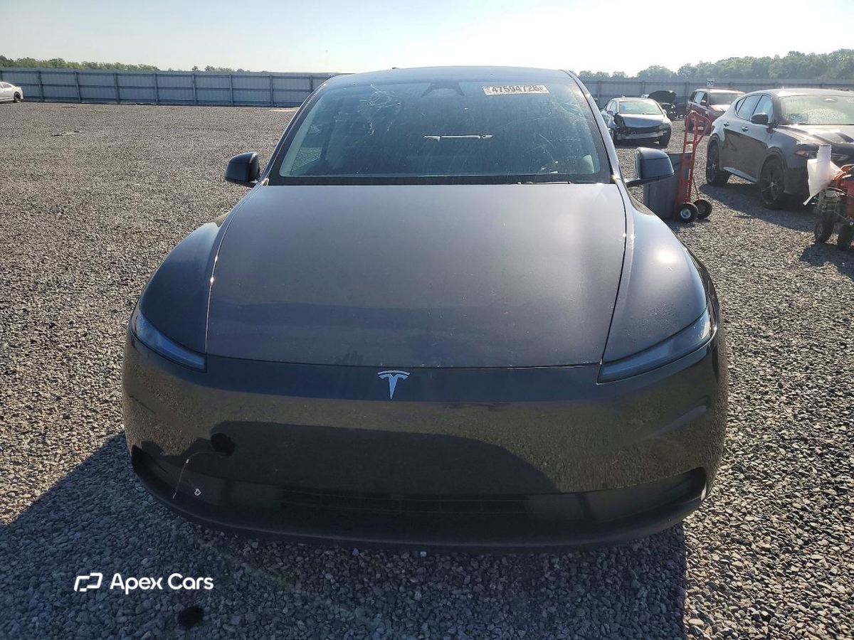 Tesla Model Y 2026