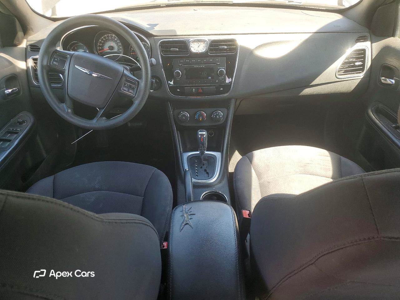 Chrysler 200 2013