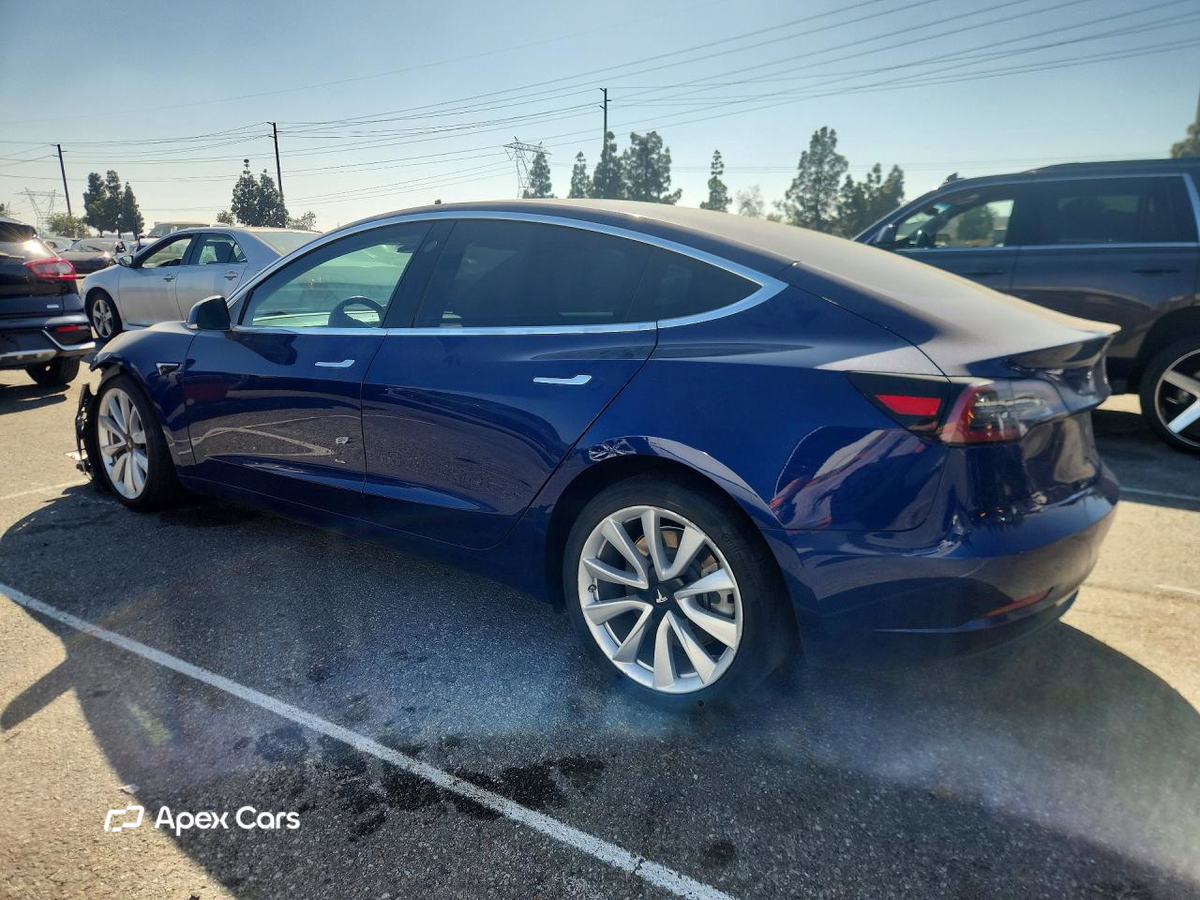 Tesla Model 3 2018