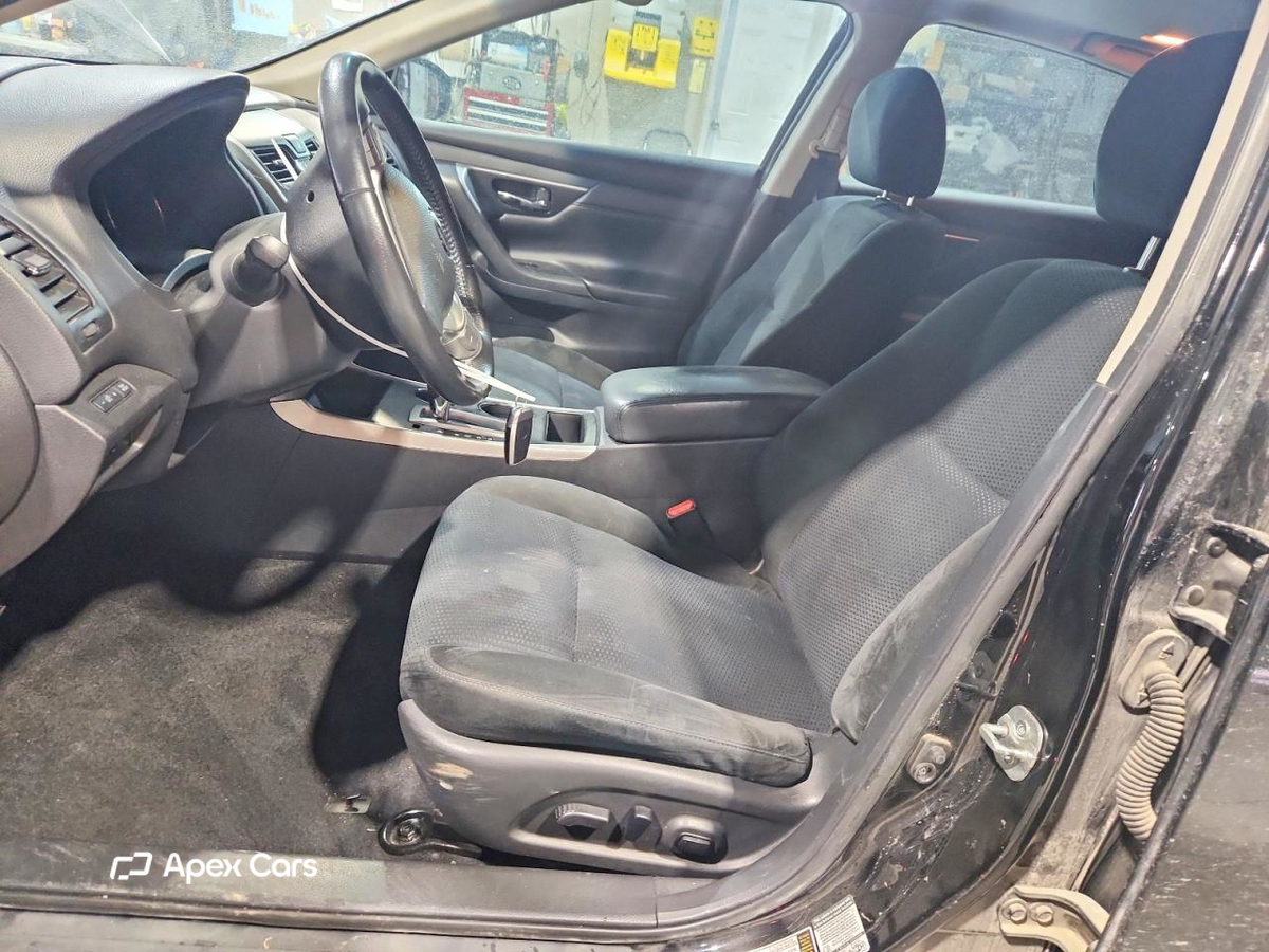 Nissan Altima 2015