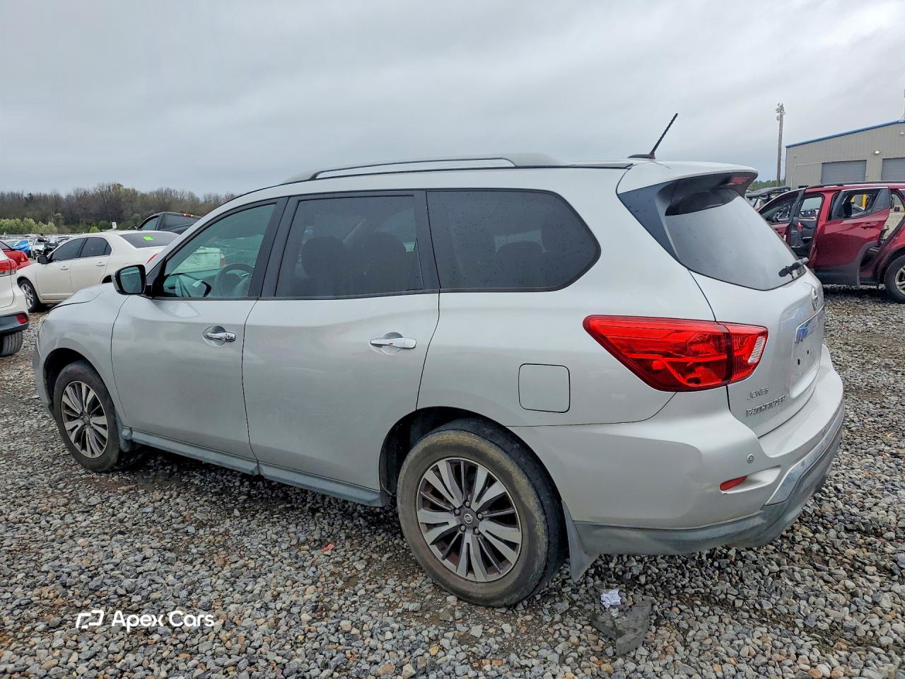 Nissan Pathfinder 2017