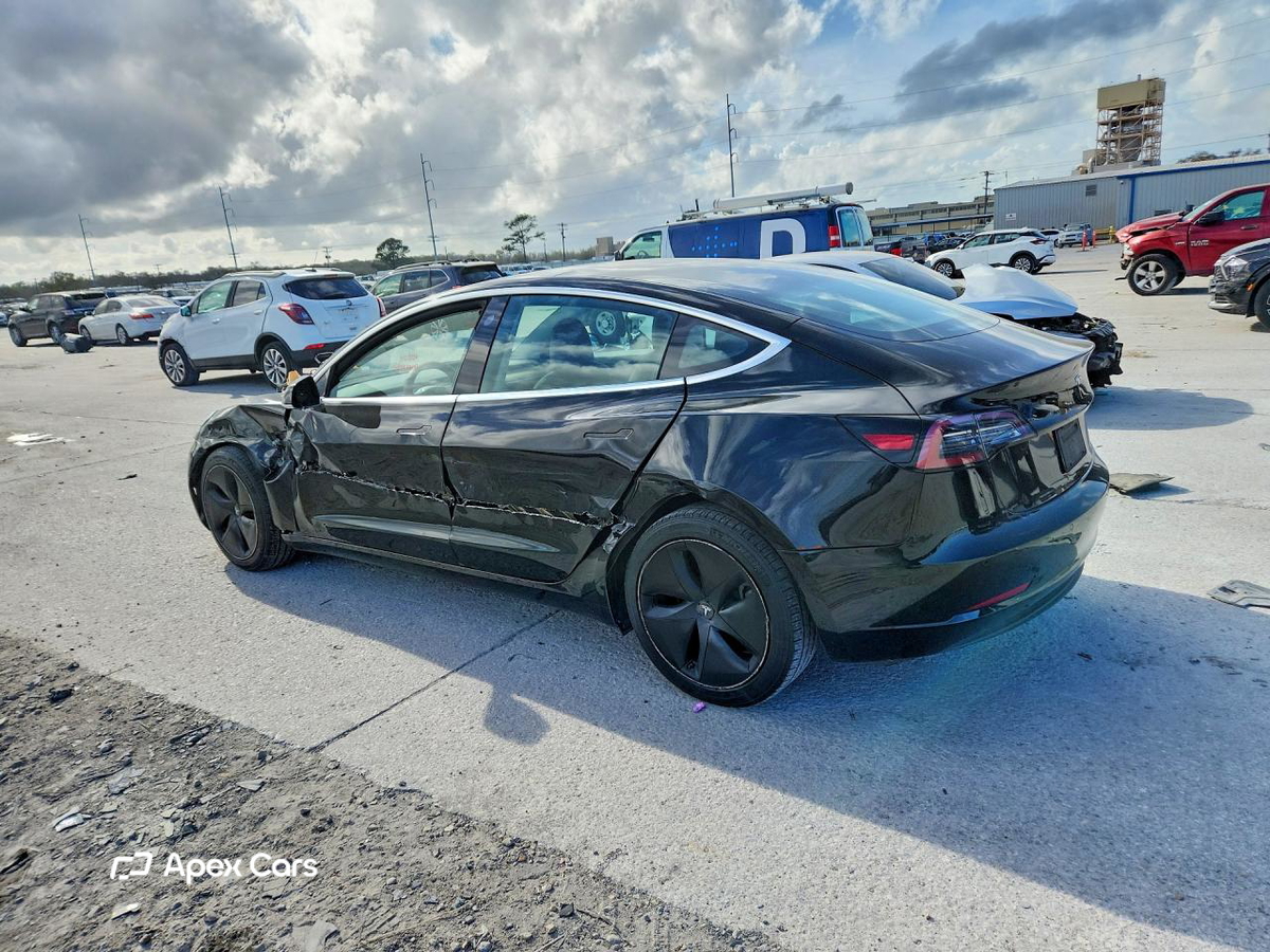 Tesla Model 3 2020