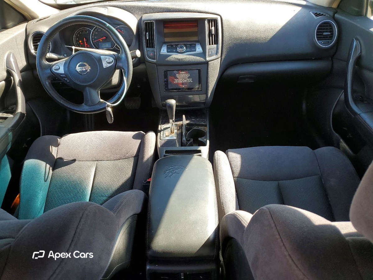 Nissan Maxima 2014