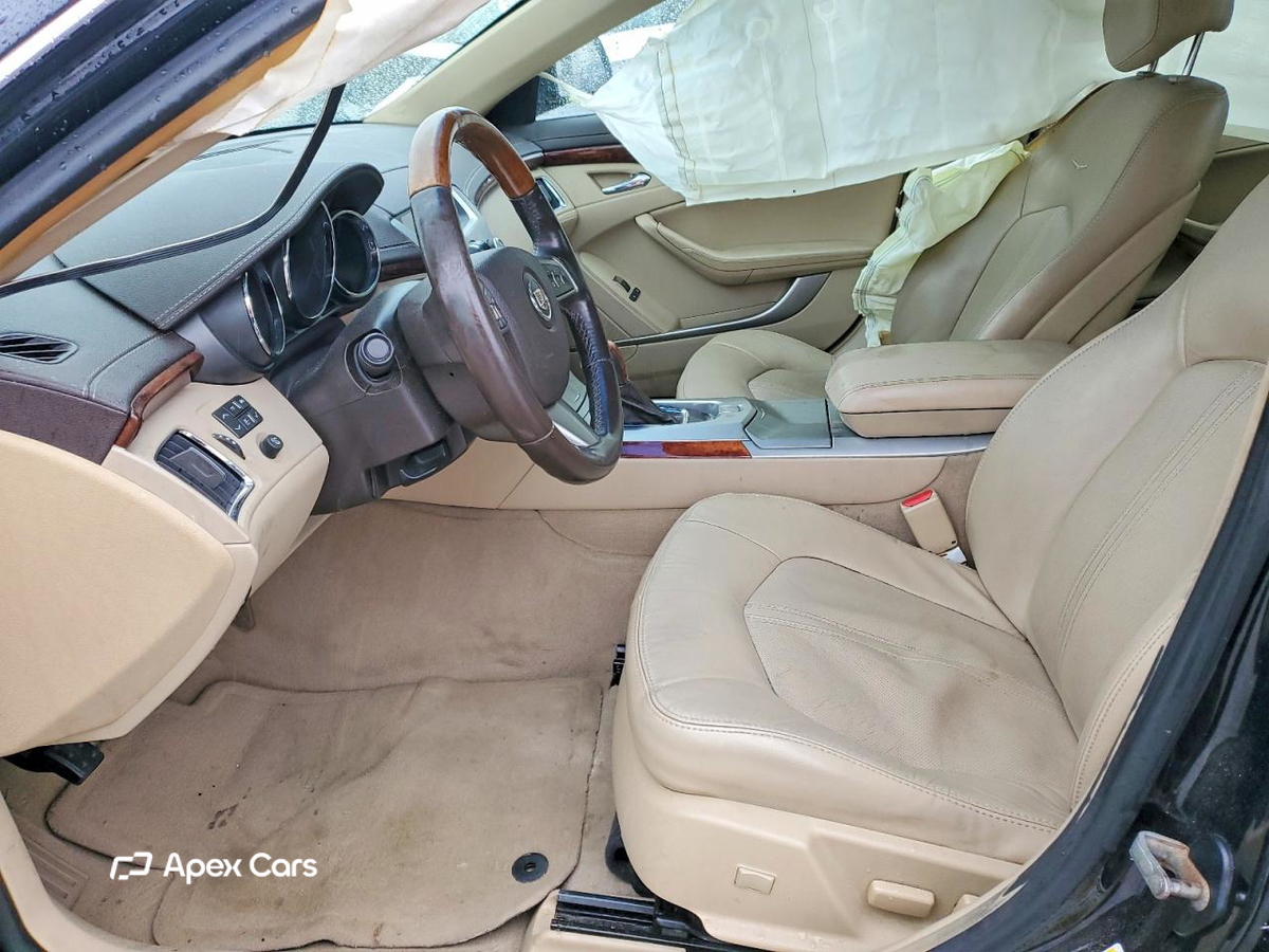 Cadillac CTS 2011