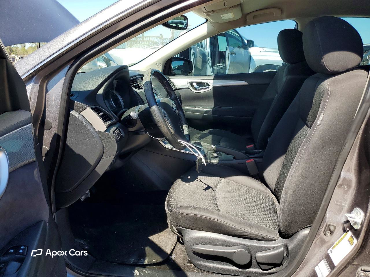 Nissan Sentra 2015