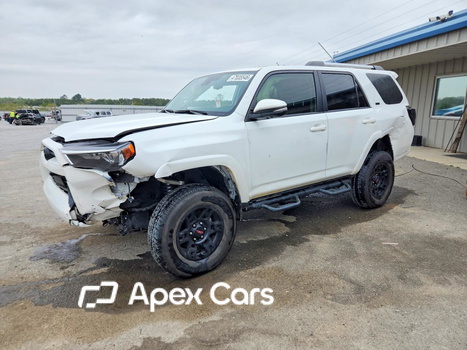 Toyota 4Runner 2024 - Image 1 of 14