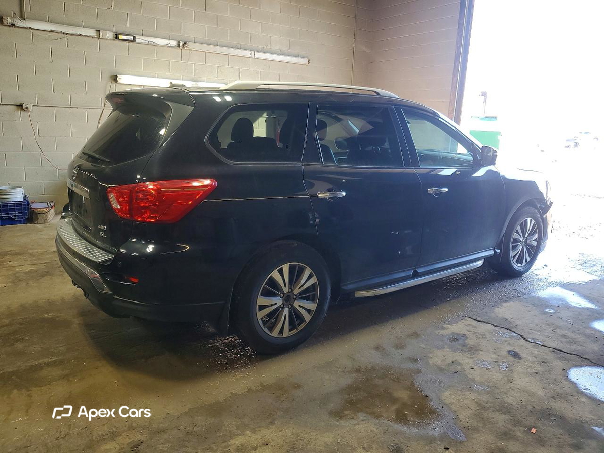 Nissan Pathfinder 2017