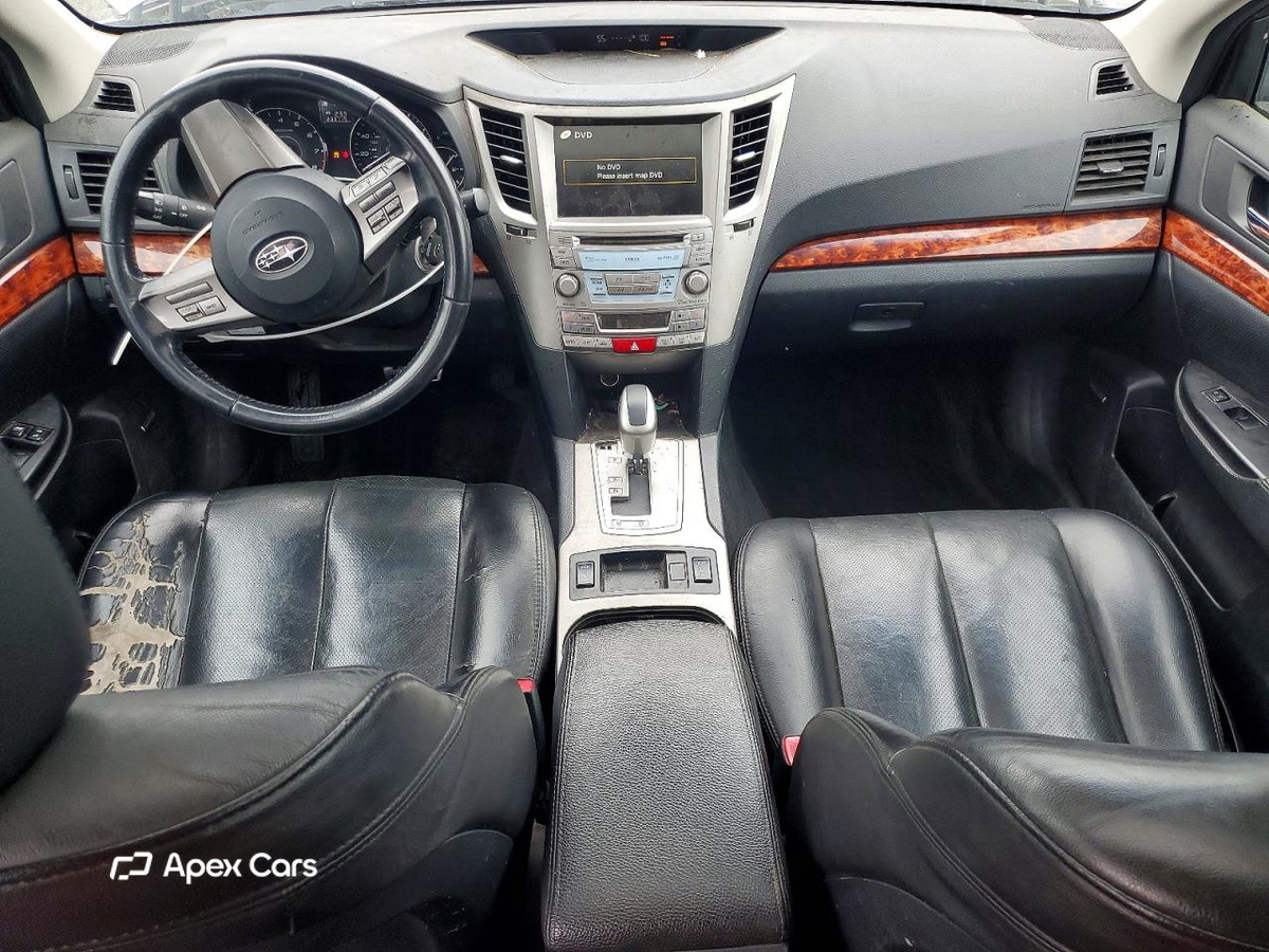 Subaru Outback 2011