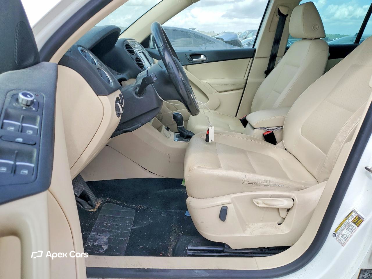 Volkswagen Tiguan 2014