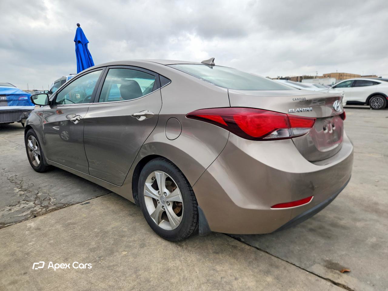 Hyundai Elantra 2016
