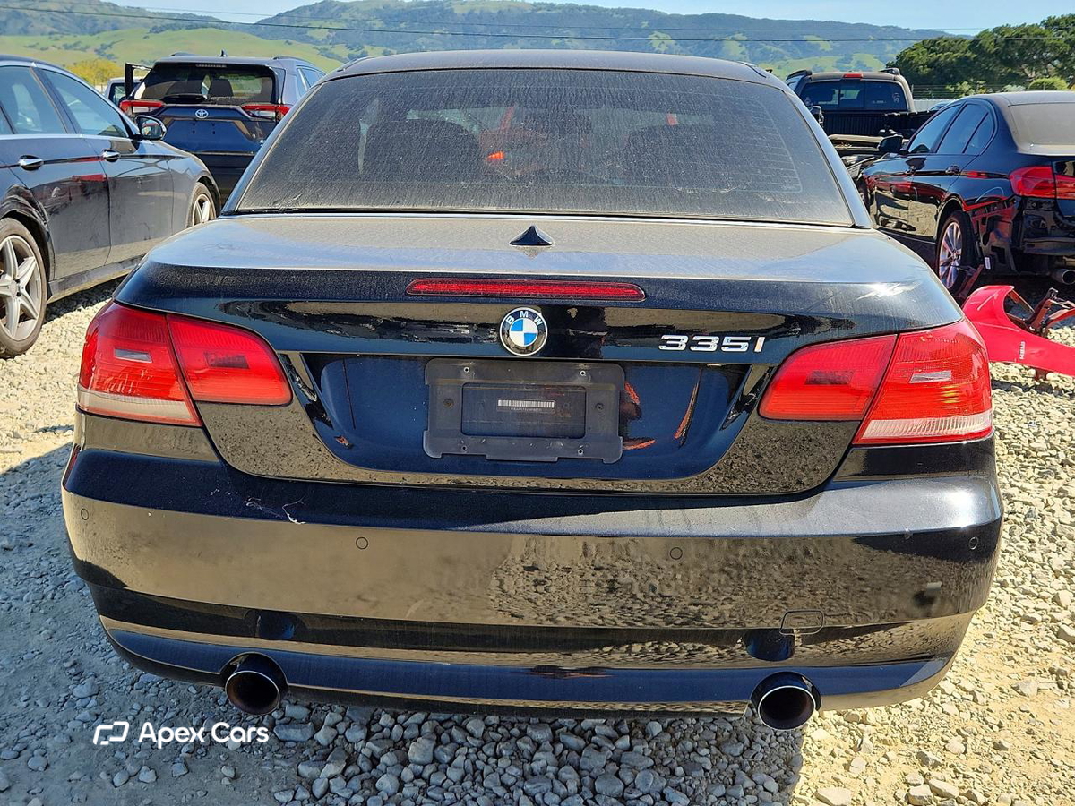 BMW Series 3 2009