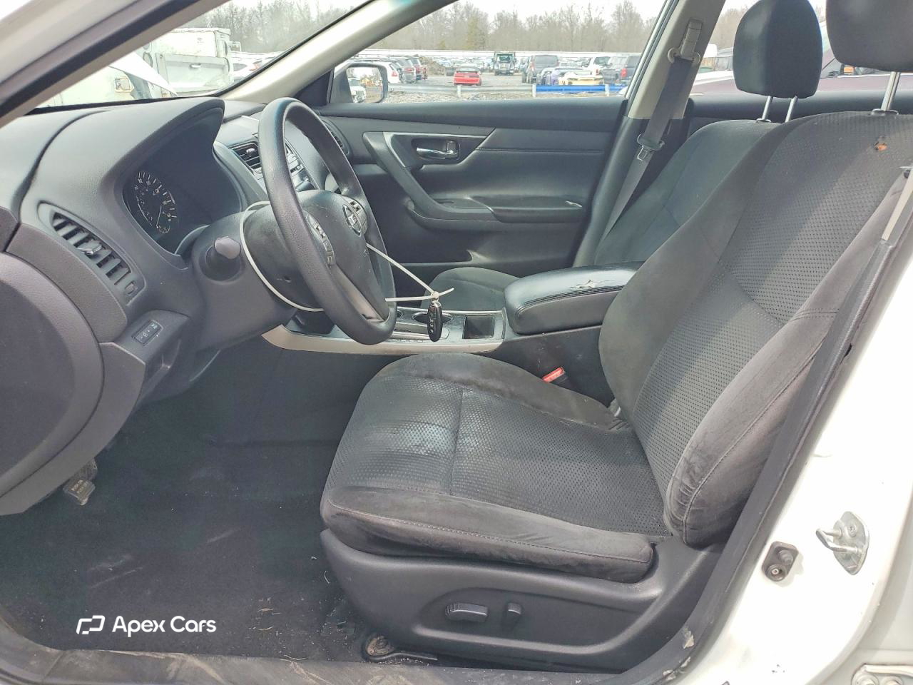 Nissan Altima 2015