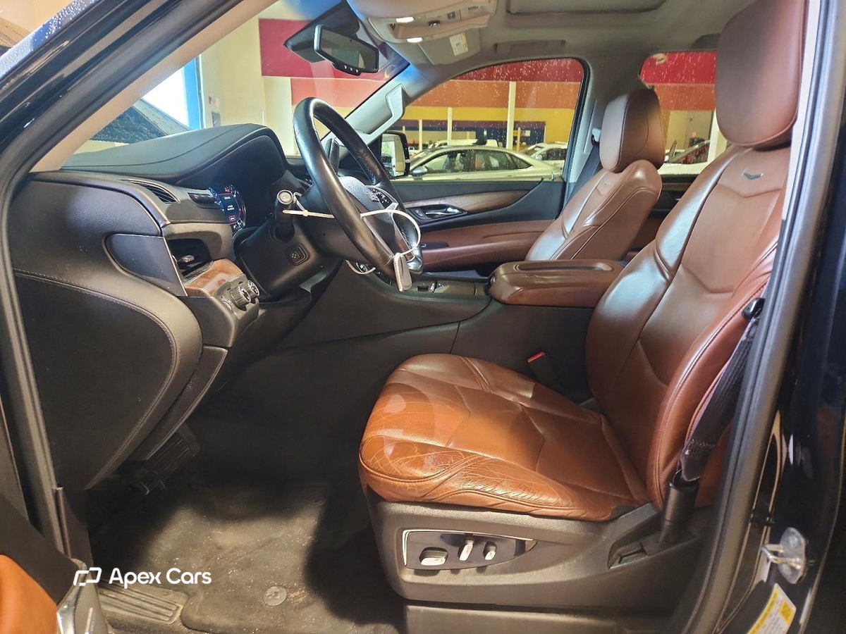 Cadillac Escalade 2016