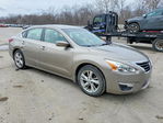 Nissan Altima 2014