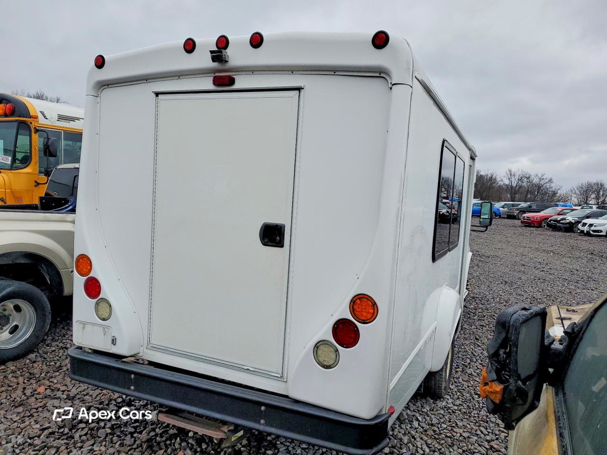 Ford Econoline 2015