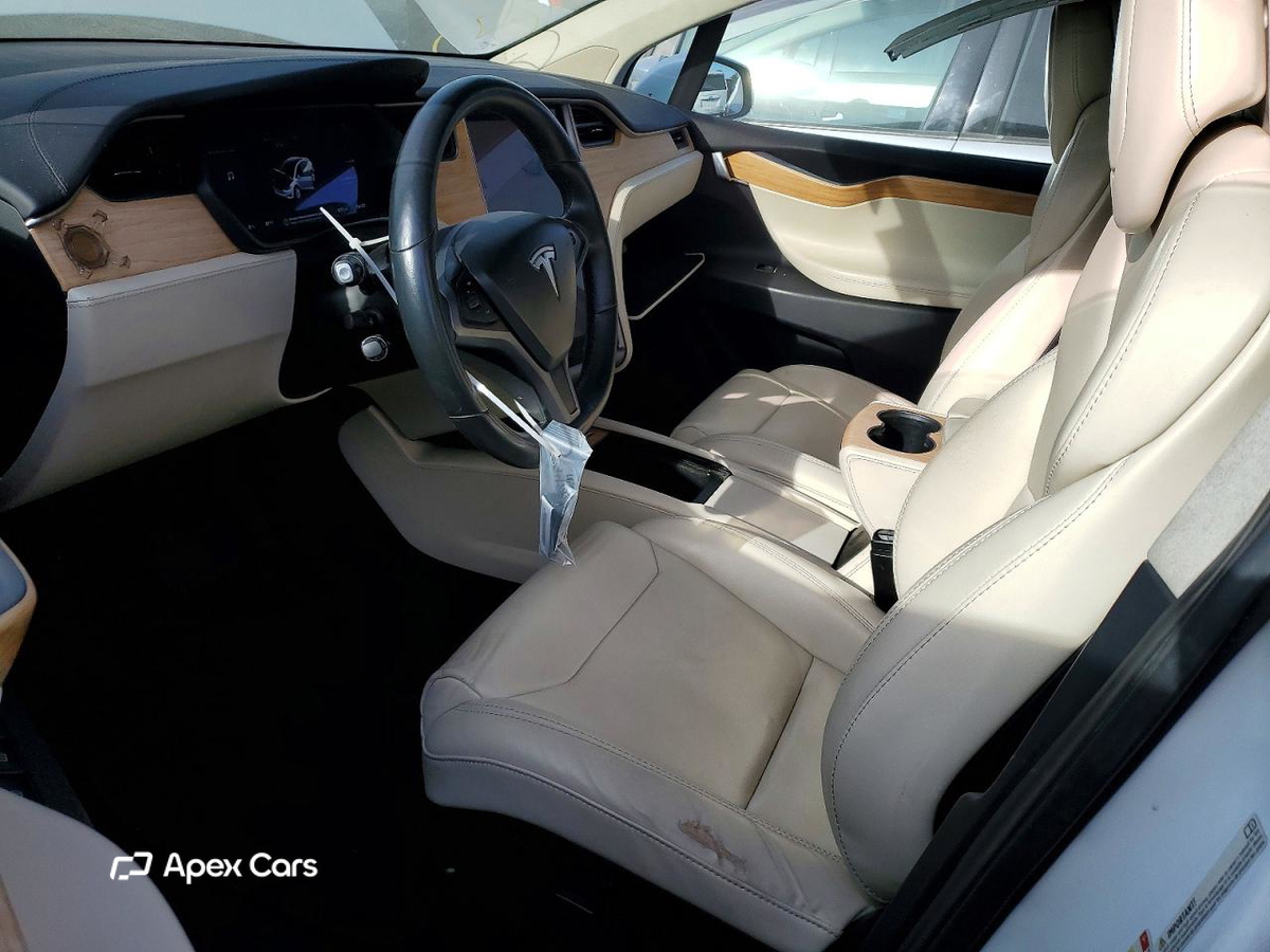 Tesla Model X 2018