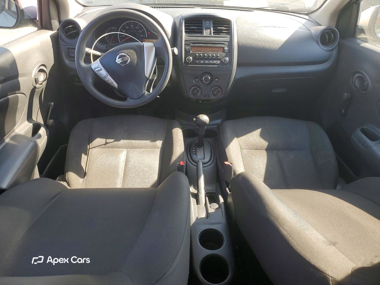 Nissan Versa 2016