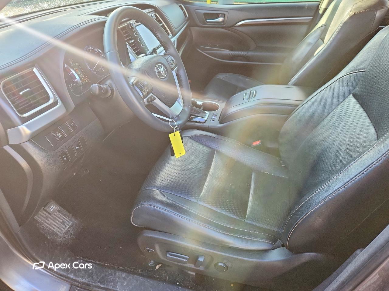Toyota Highlander 2016