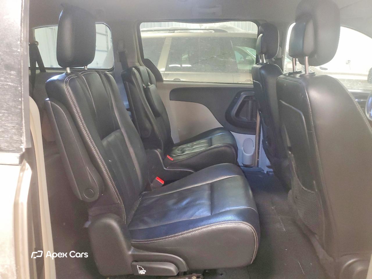 Chrysler Voyager 2015