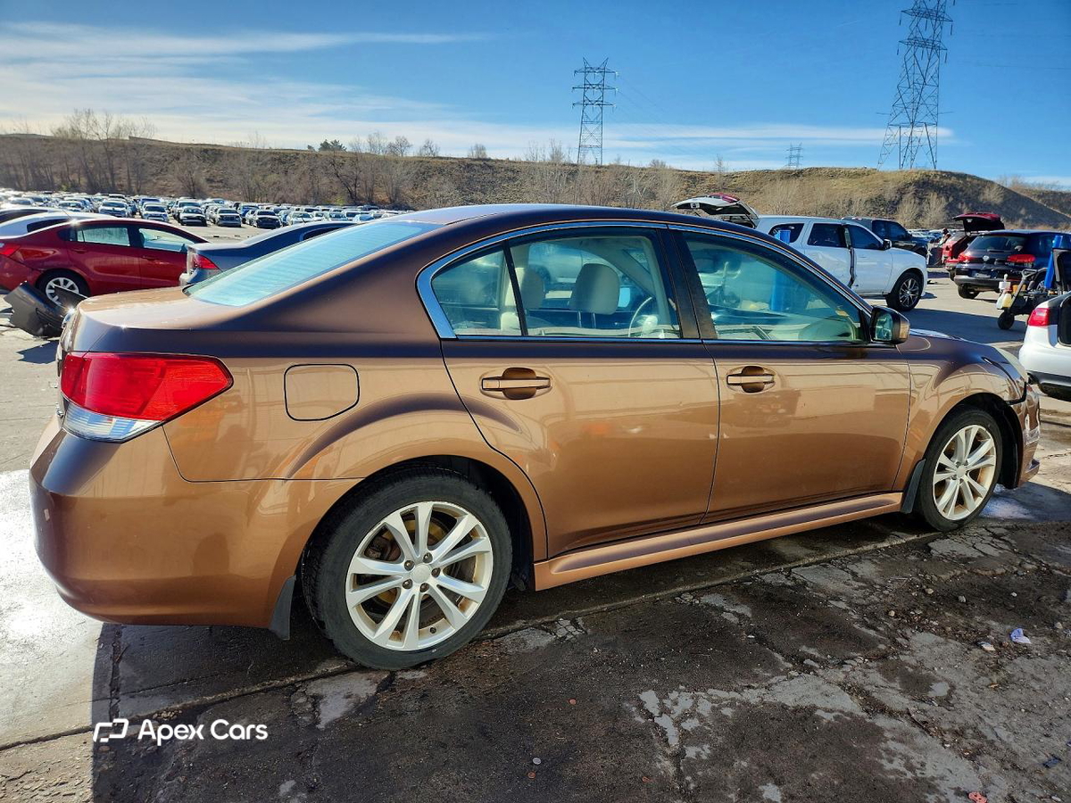 Subaru Legacy 2013