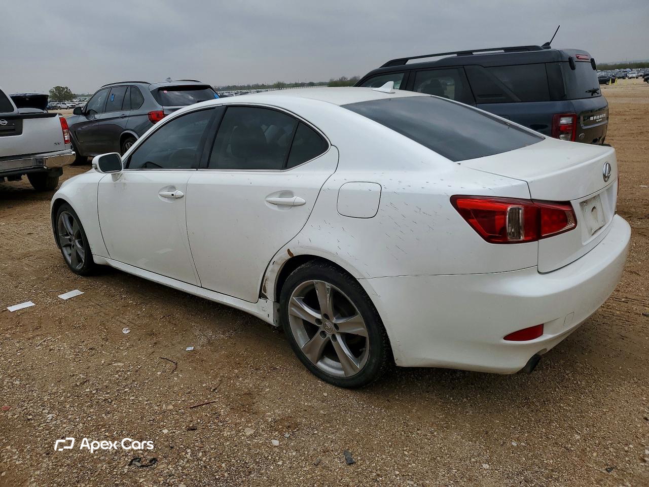Lexus IS 2012