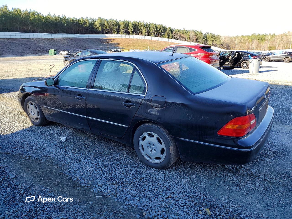 Lexus LS 2001