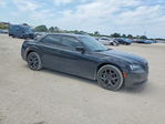Chrysler 300 2023