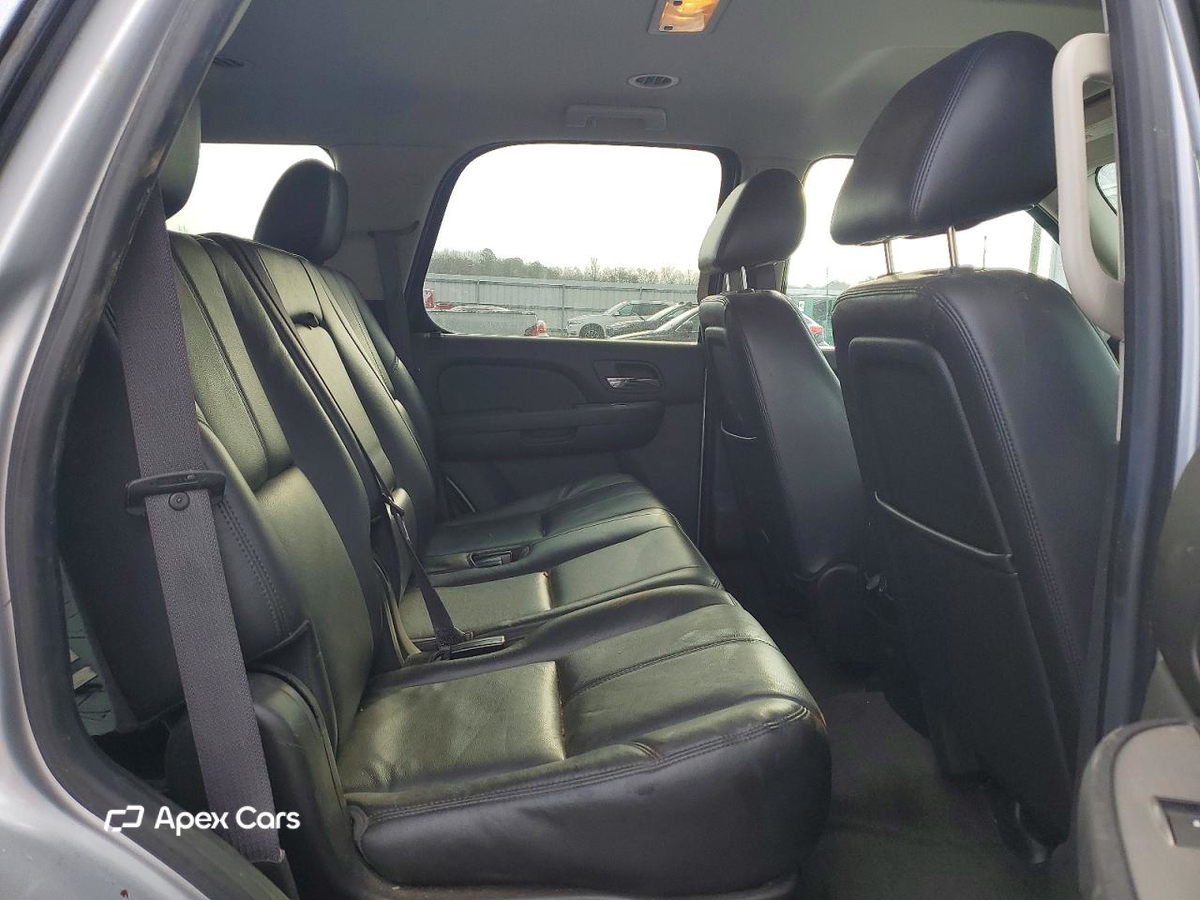 Chevrolet Tahoe 2013