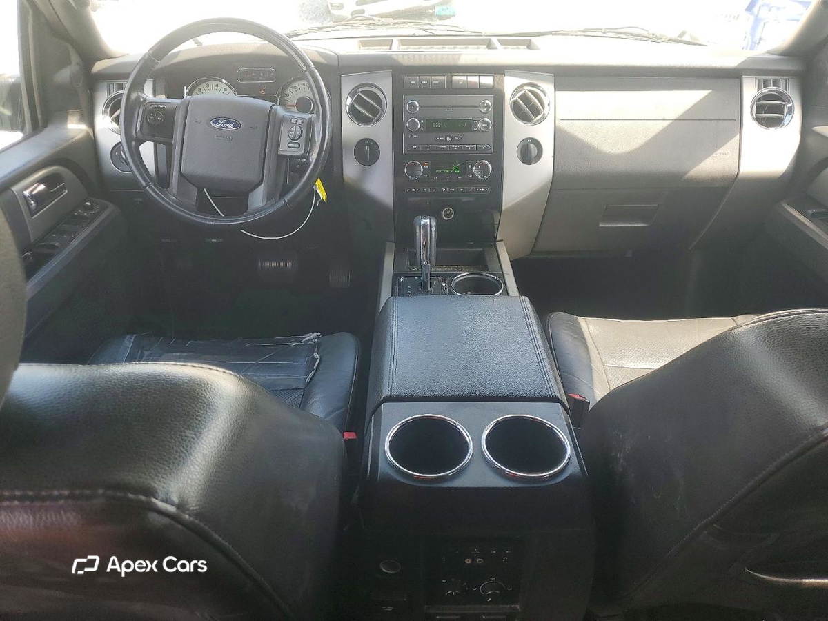 Ford Expedition 2012