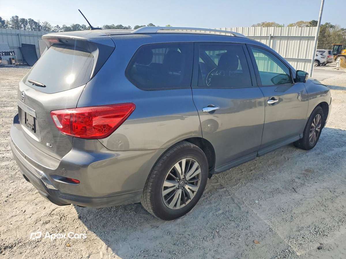 Nissan Pathfinder 2018