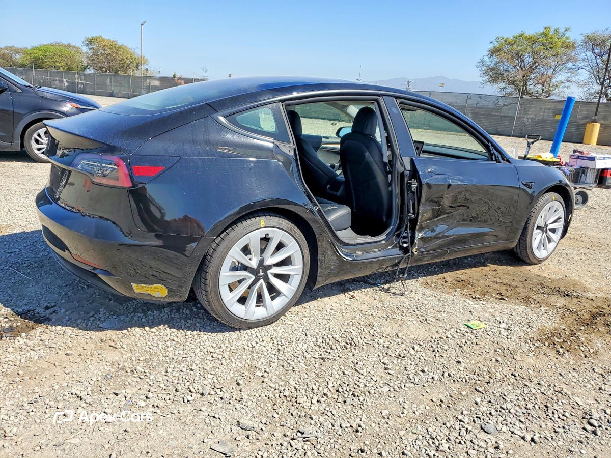 Tesla Model 3 2021