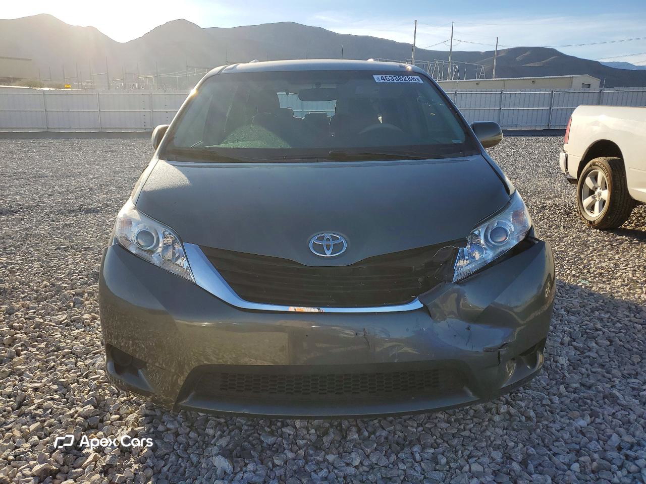 Toyota Sienna 2014