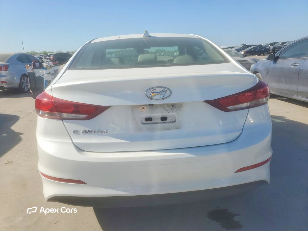 Hyundai Elantra 2017