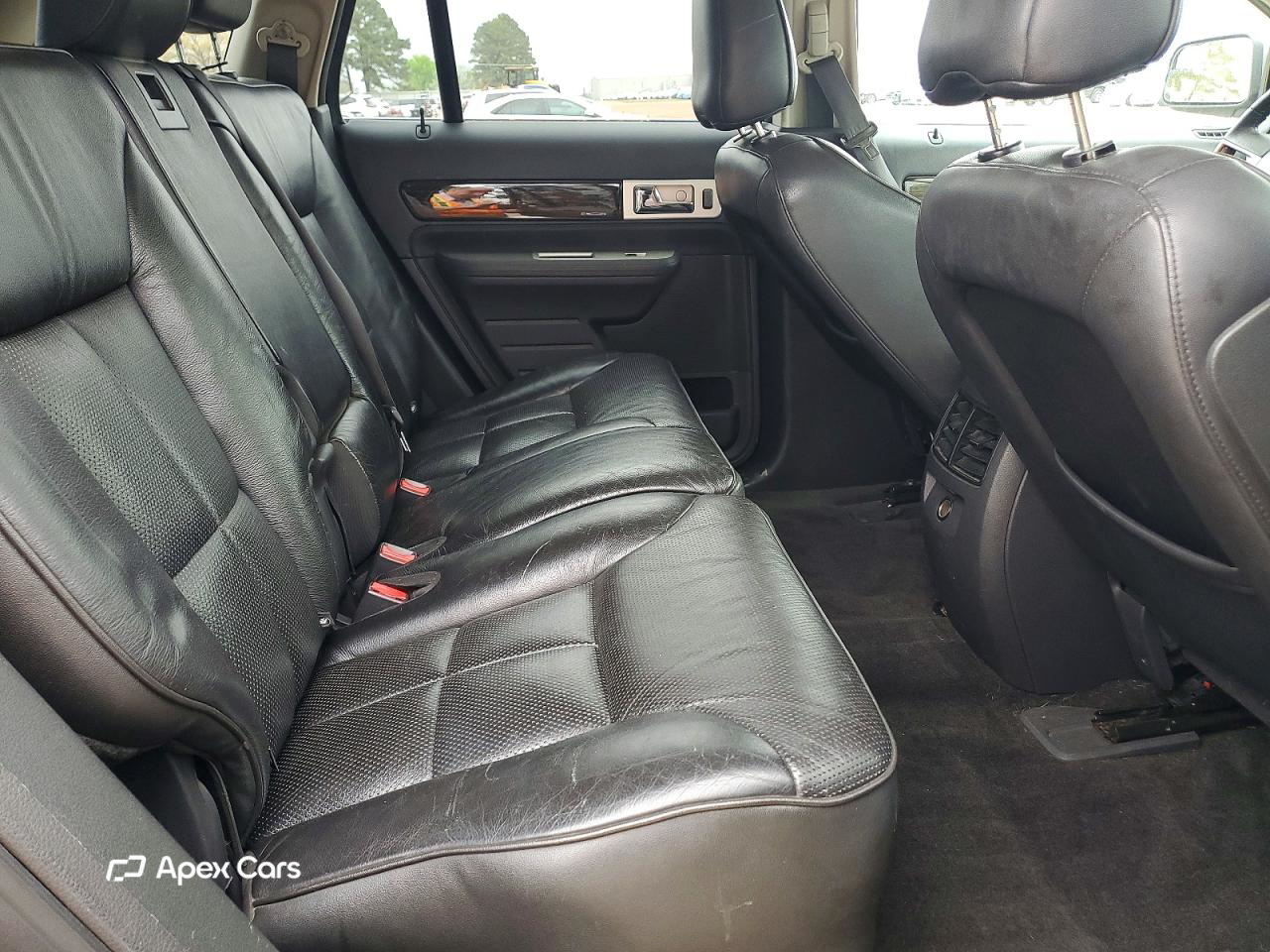 Lincoln MKX 2010