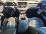 Infiniti M 2011