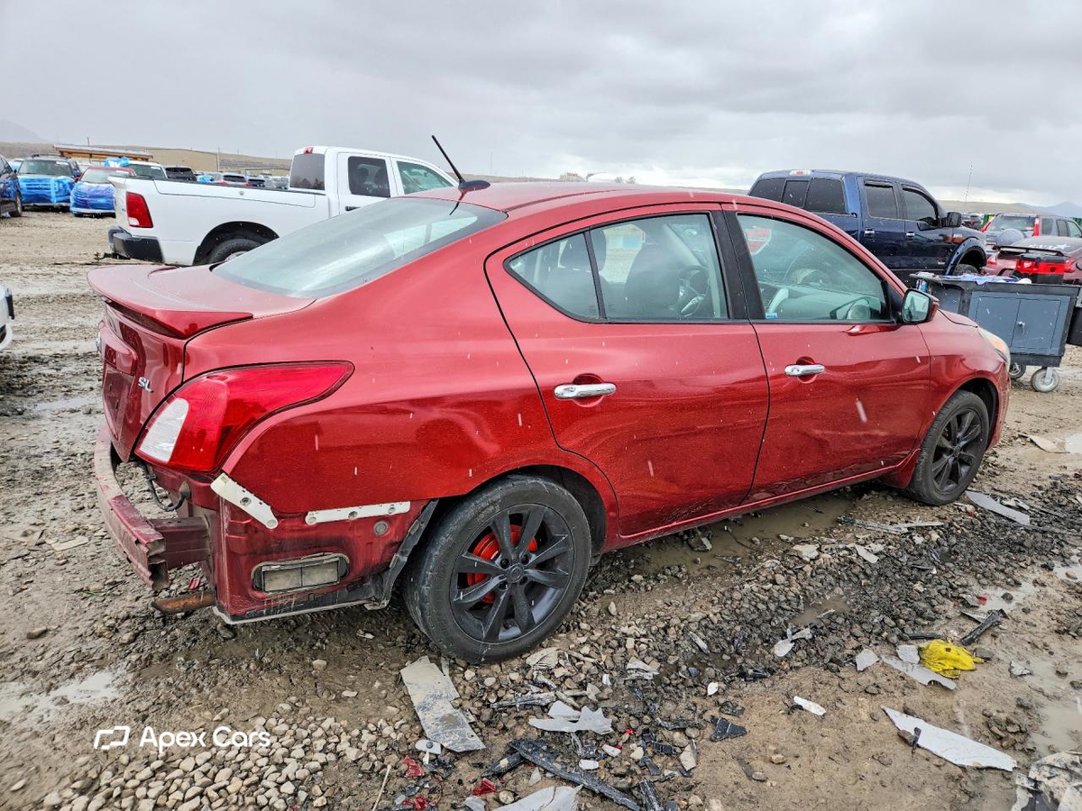 Nissan Versa 2017