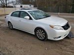 Toyota Avalon 2012
