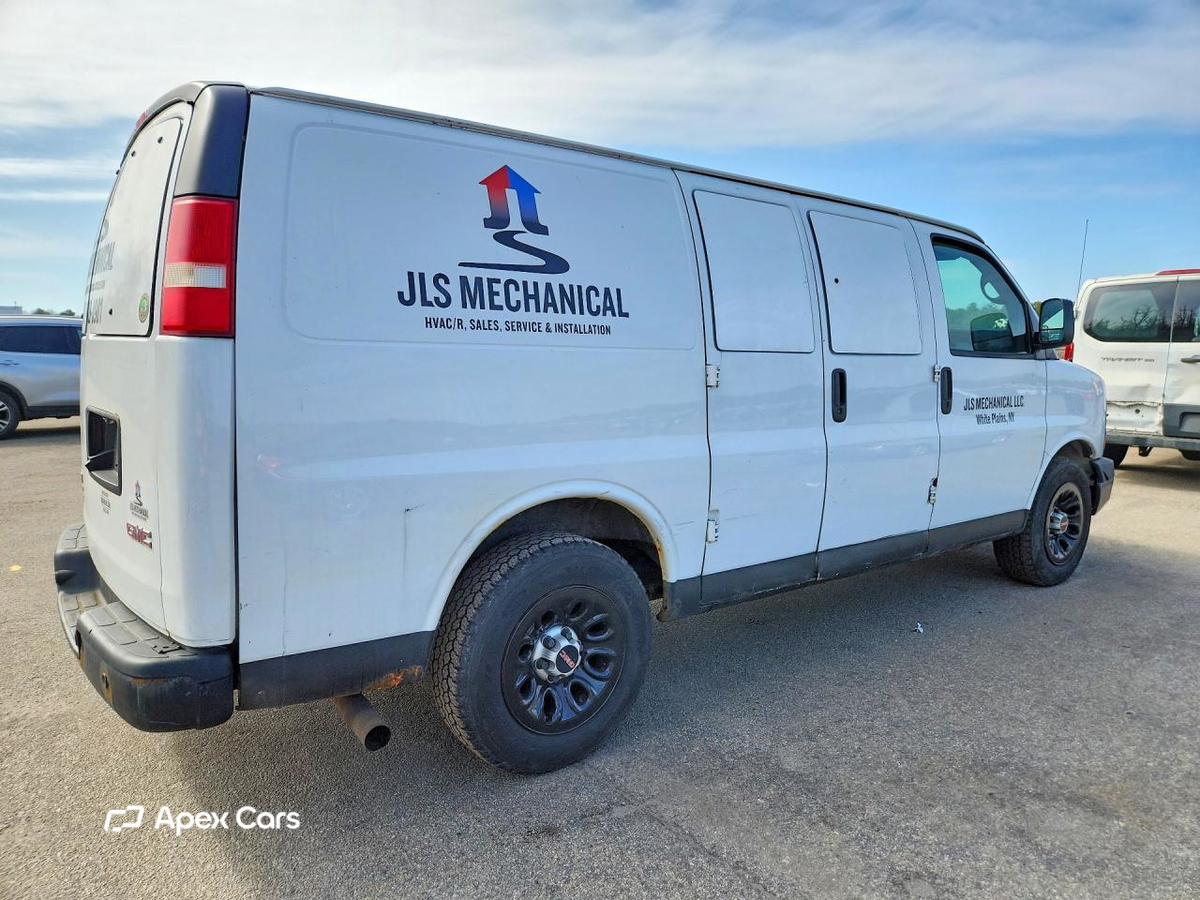 GMC Savana 2014
