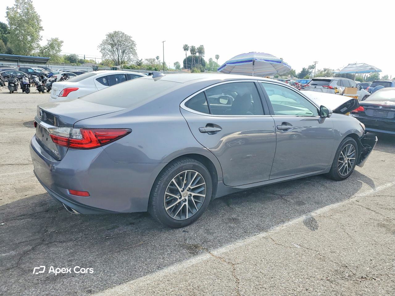 Lexus ES 2017