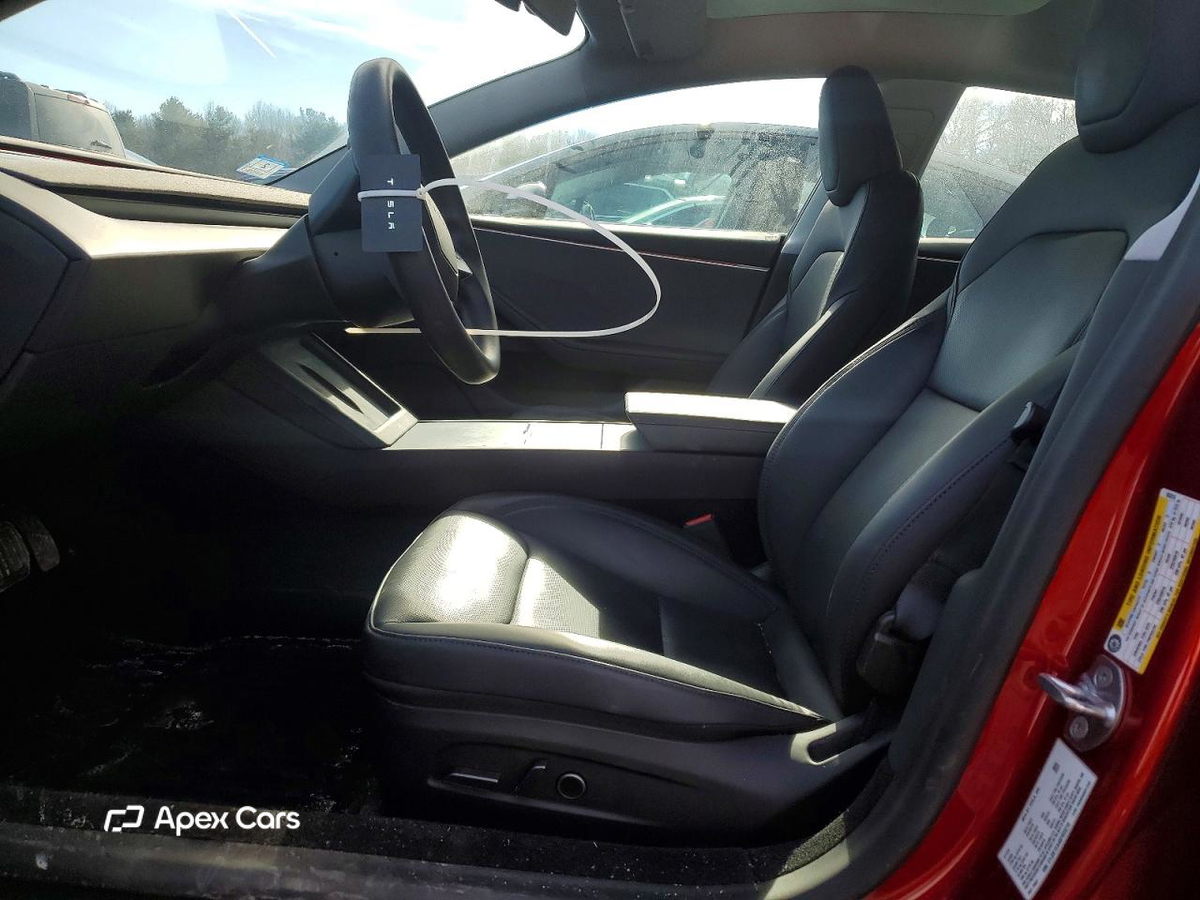 Tesla Model 3 2025