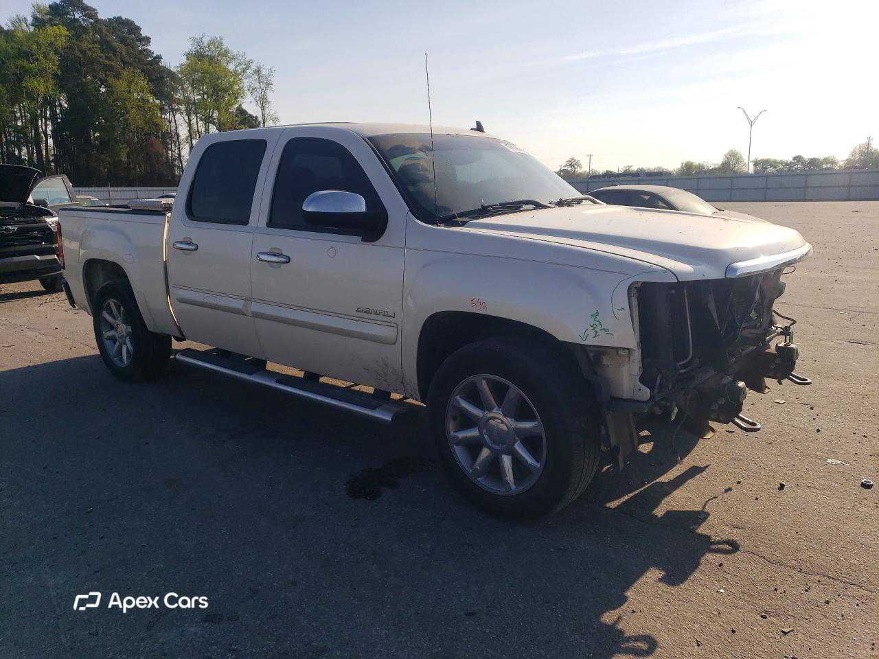 GMC Sierra 2011