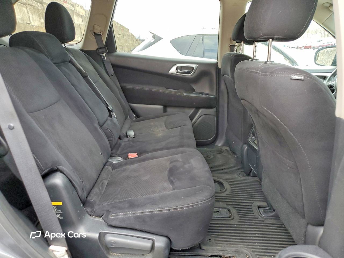 Nissan Pathfinder 2015