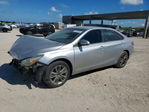 Toyota Camry 2016