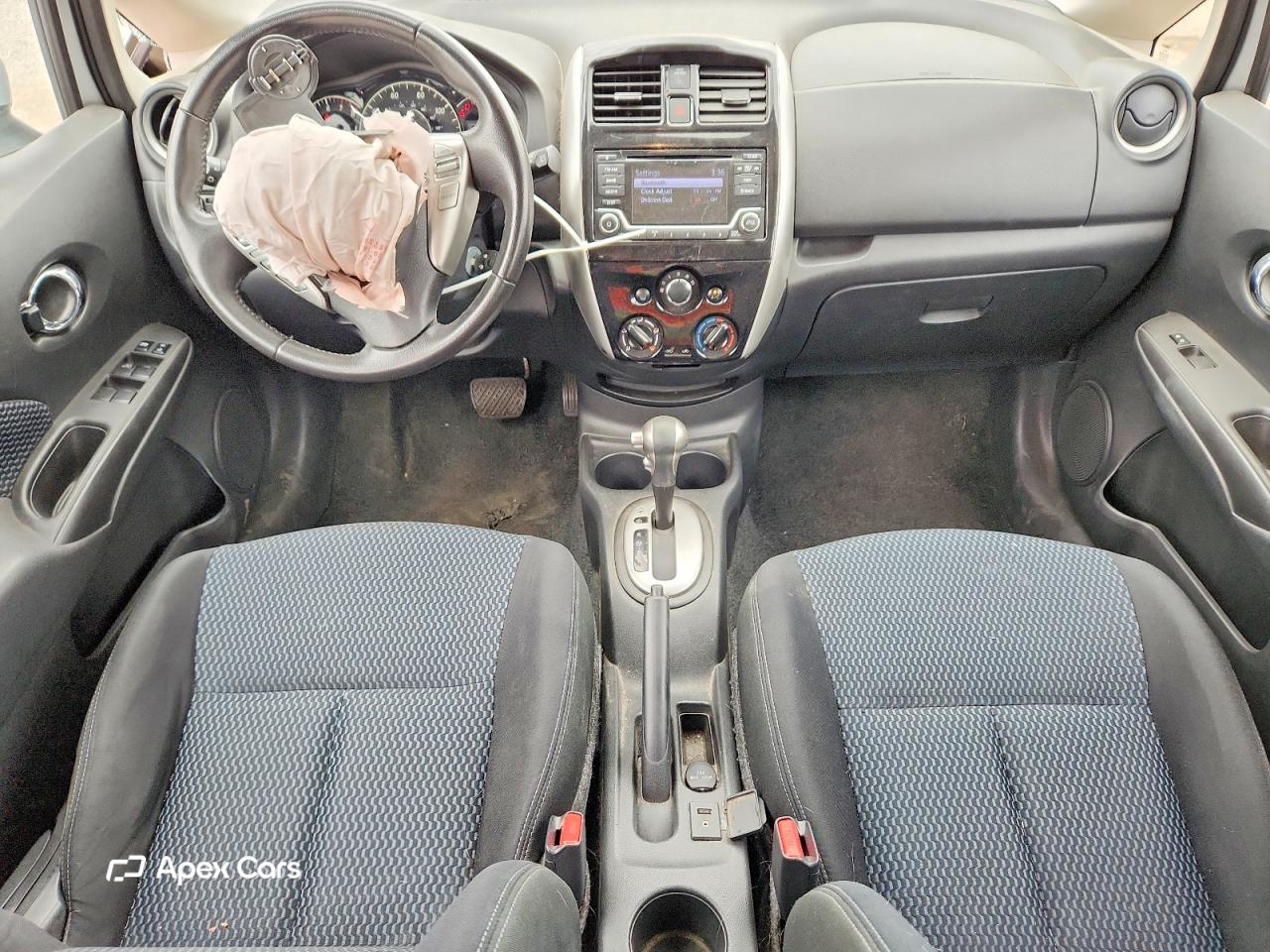Nissan Versa 2016