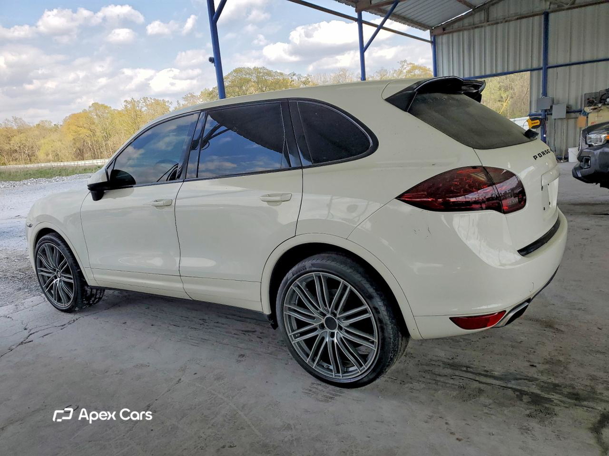 Porsche Cayenne 2011