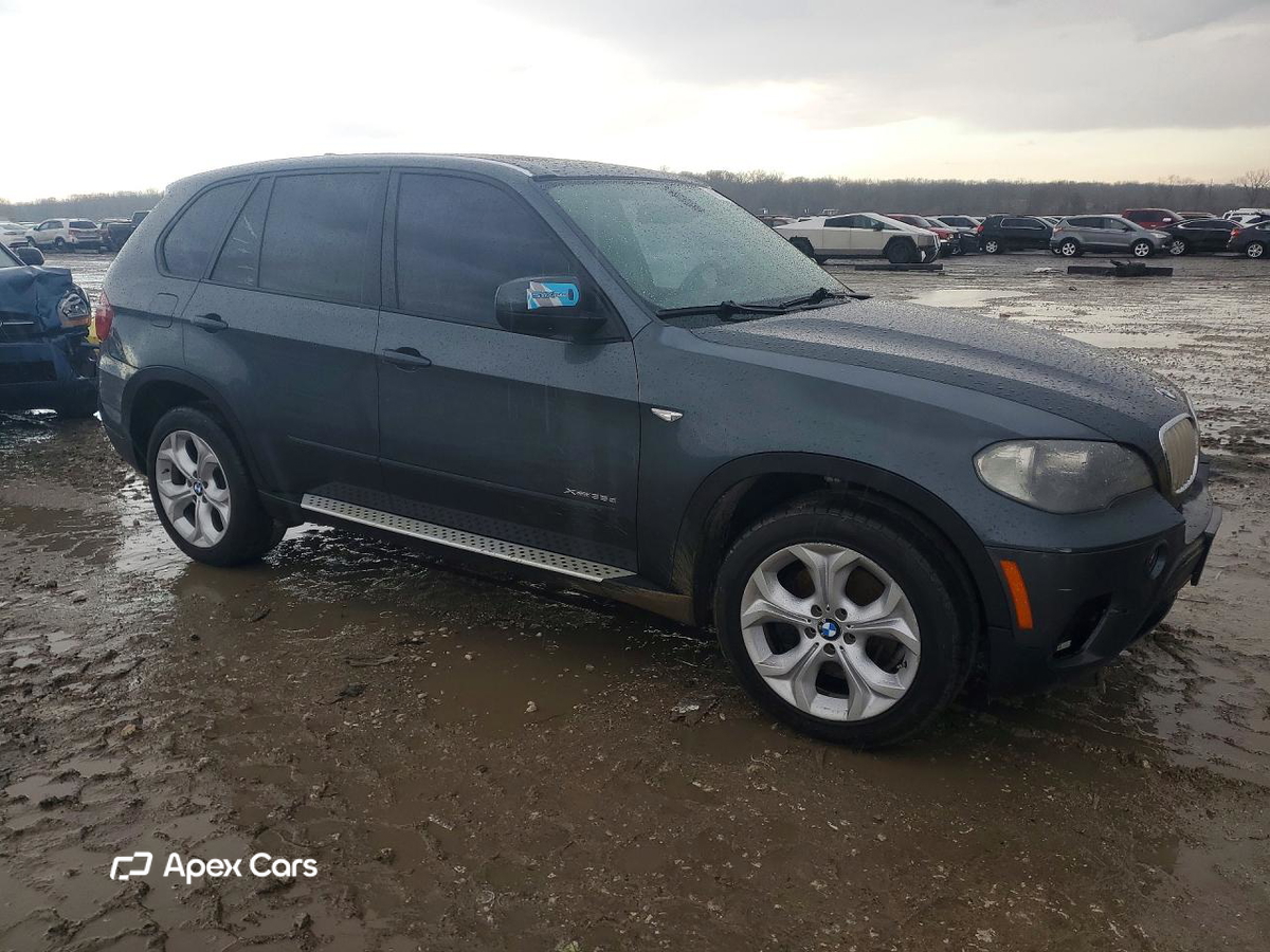 BMW X5 2011