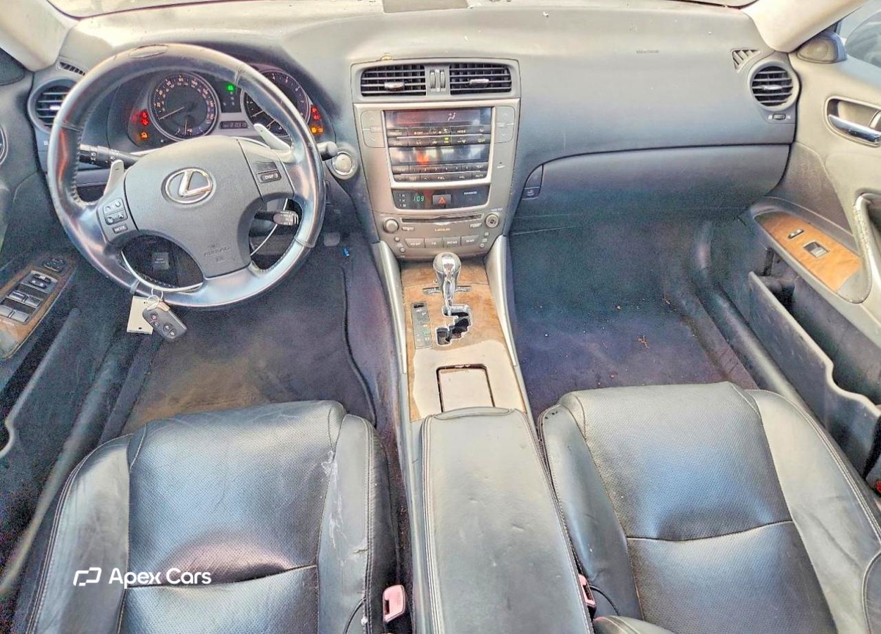 Lexus IS 2009